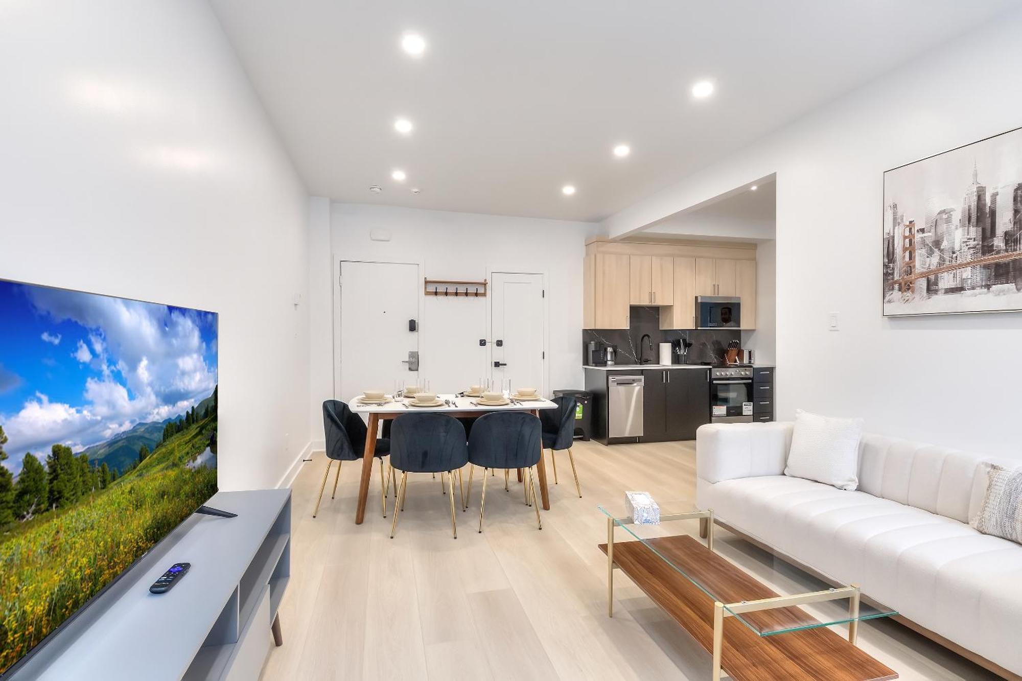 Free Indoor Parking Cozy & Spacious Condo In Heart Of Downtown Montréal Exteriör bild